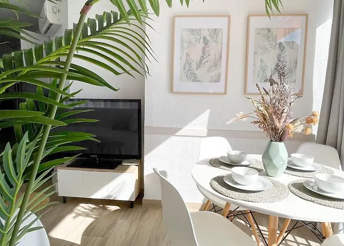 Apartamento en 1ª línea con piscina
